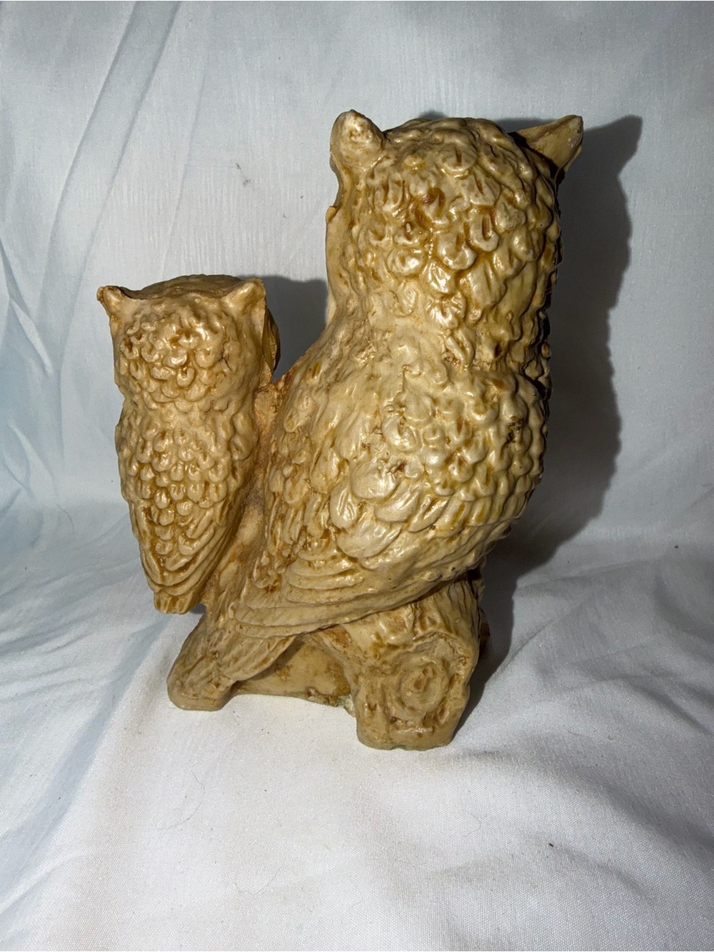 Vintage Resin Owl Figurine Mother & Owlet Mother on Branch Figurine Yellow Eyes - Picture 3 of 9